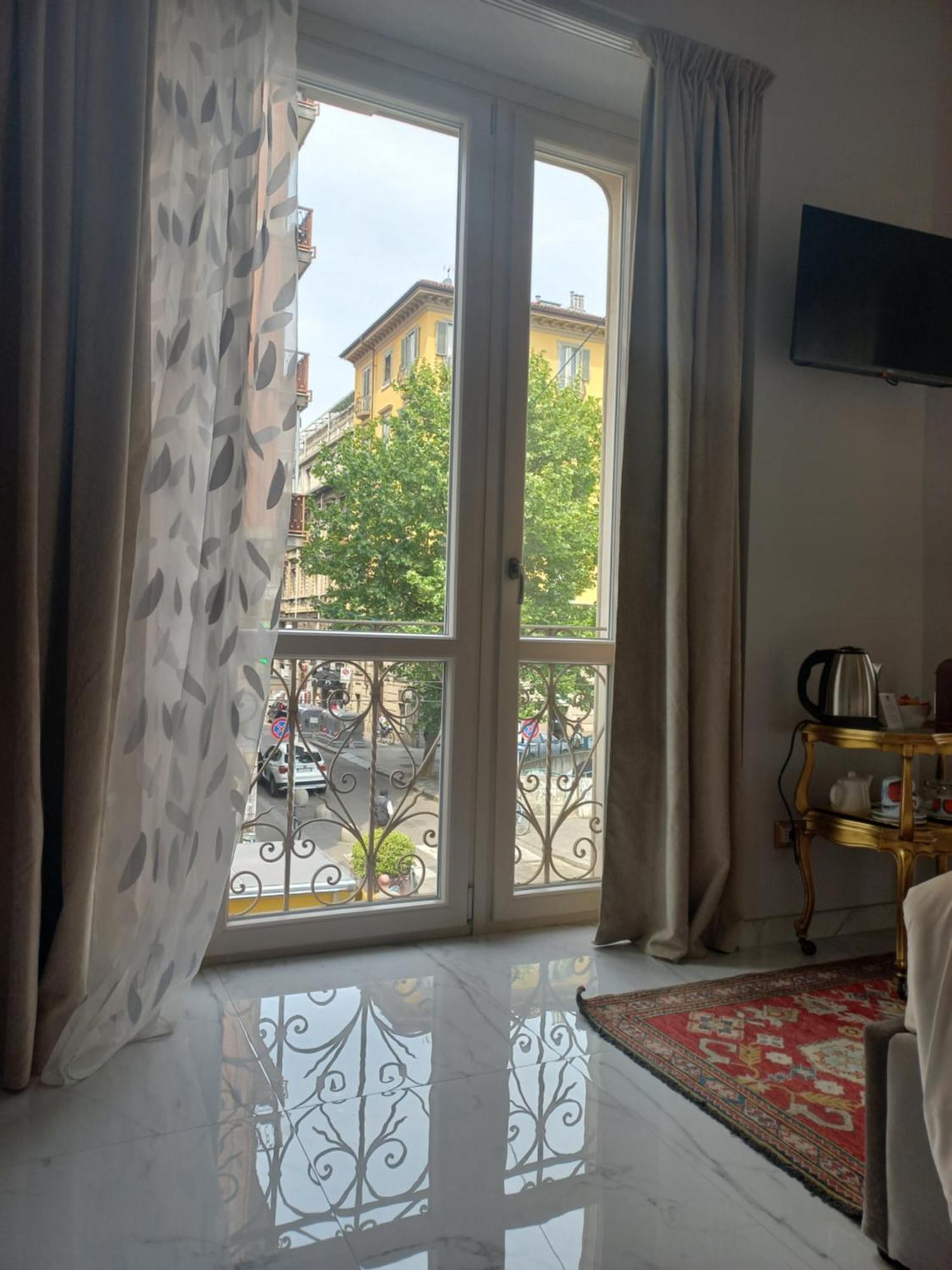 Dorolea Rooms Torino Centro Exterior photo